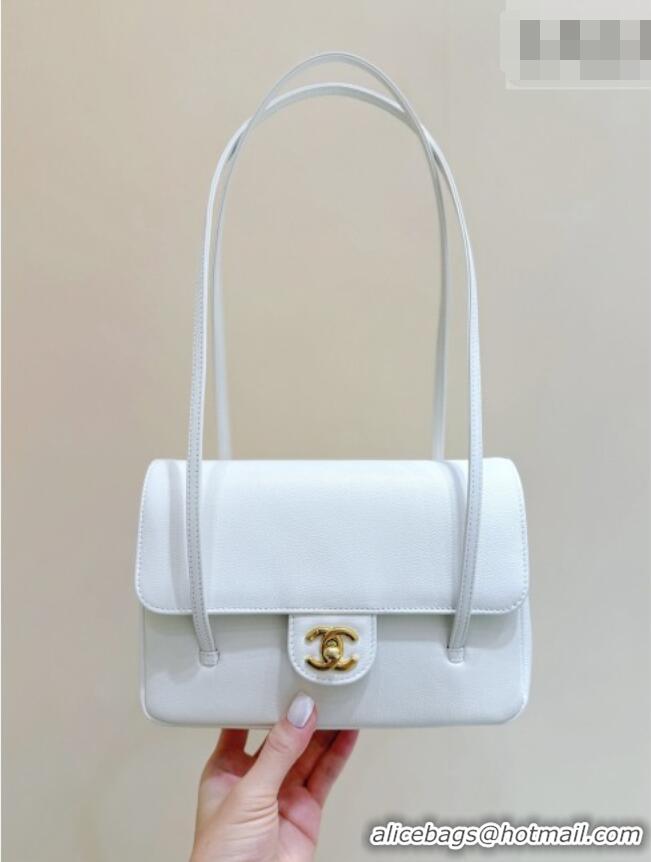 Good Taste Chanel Small Flap Bag in Grained Shiny Calfskin AS6130 White Spring-Summer 2026 Top Quality