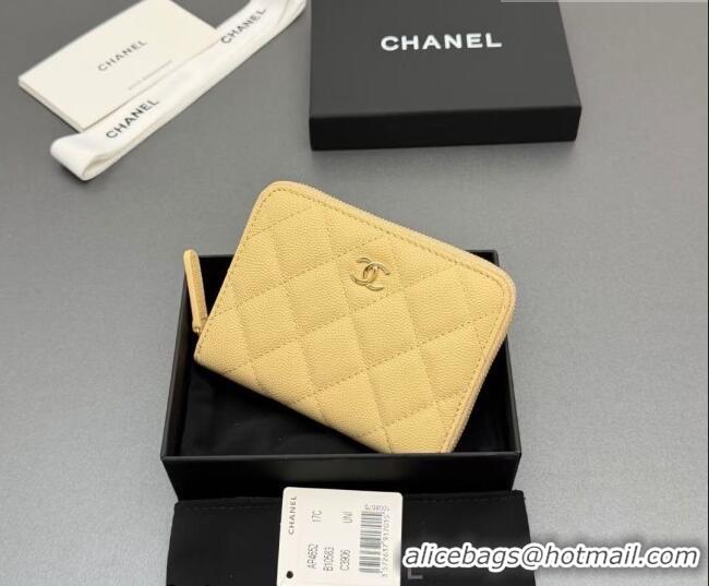 Top Grade Chanel Zipped Short Wallet in Grained Leather AP4652 Yellow 2026
