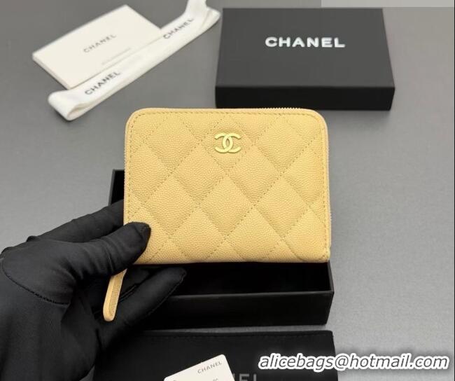 Top Grade Chanel Zipped Short Wallet in Grained Leather AP4652 Yellow 2026