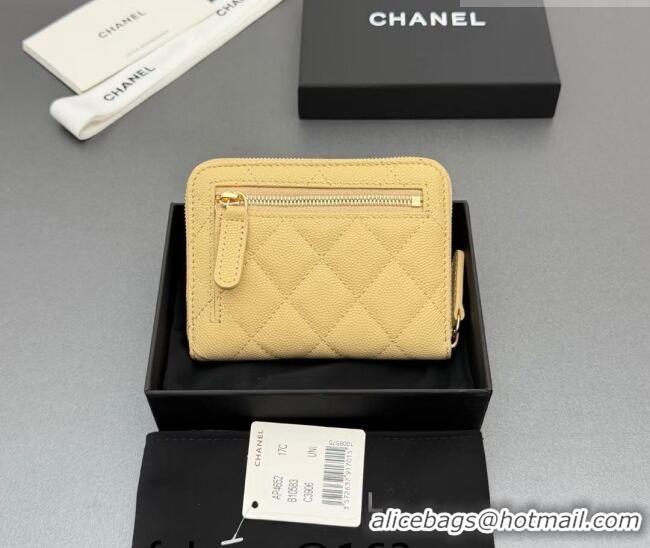 Top Grade Chanel Zipped Short Wallet in Grained Leather AP4652 Yellow 2026