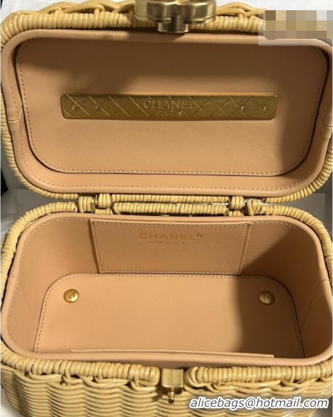 Market Sells Chanel Vanity Case Bag in Braided Rattan AS5993 Gold-Tone 2026