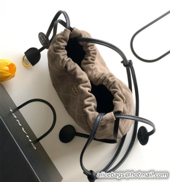 Top Quality Chanel Suede Clutch with Leather Strap AP5227 Grey 2026