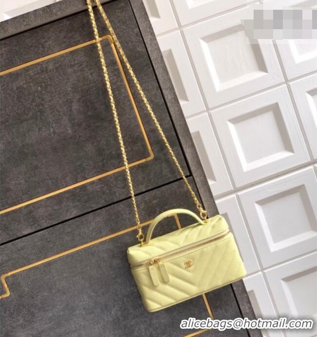 New Fashion Chanel Vanity with Chain in Chevron Grained Calfskin AP5212 Egg Yellow 2026