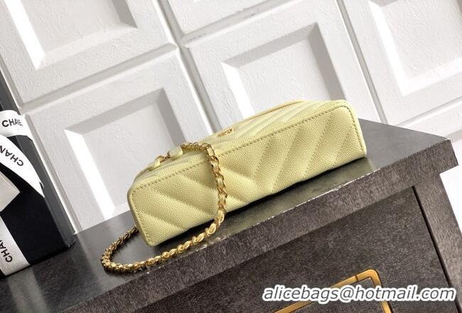New Fashion Chanel Vanity with Chain in Chevron Grained Calfskin AP5212 Egg Yellow 2026