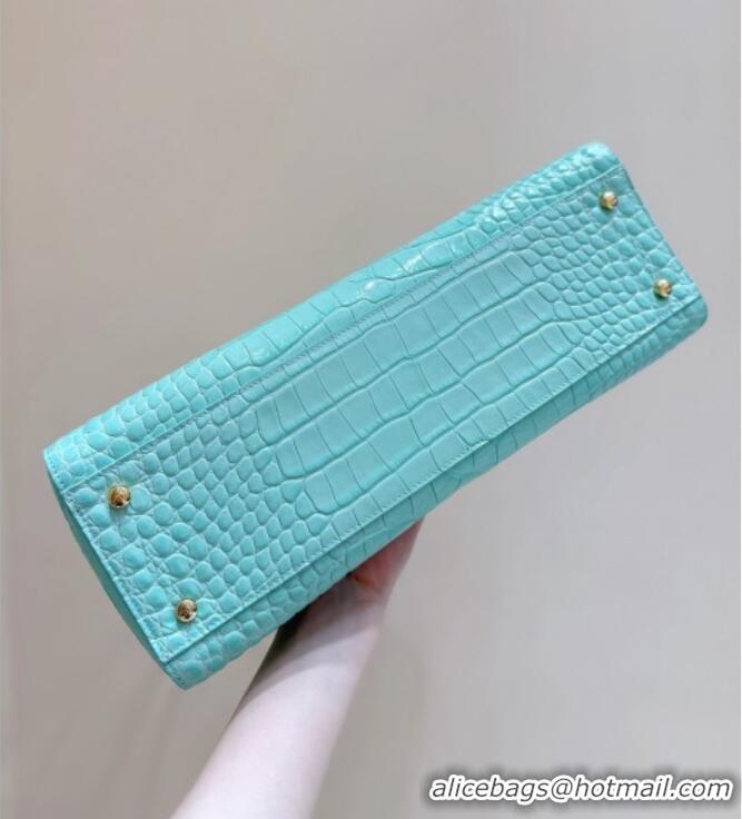 Buy Discount Chanel Small Shopping Bag in Crocodile Embossed Calfskin AS6243 Green 2026 Top Quality (Pre-order)