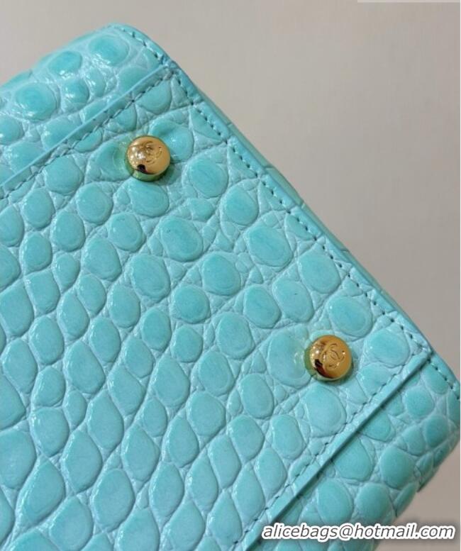 Buy Discount Chanel Small Shopping Bag in Crocodile Embossed Calfskin AS6243 Green 2026 Top Quality (Pre-order)
