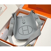 Inexpensive Hermes Evelyne Poche Ⅲ Bag 23cm in Clemence TC cow leather H4013 Linen Blue 2026 (Half Handmade)