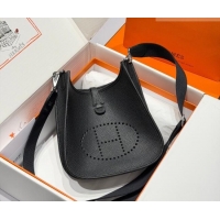 Well Crafted Hermes Evelyne Poche Ⅲ Bag 23cm in Clemence TC Cow Leather H4013 Black 2026 (Half Handmade)