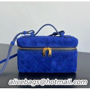 Market Sells Bottega Veneta Bang Bang Vanity Case in Intrecciato Suede 789109 Blue Royal 2025