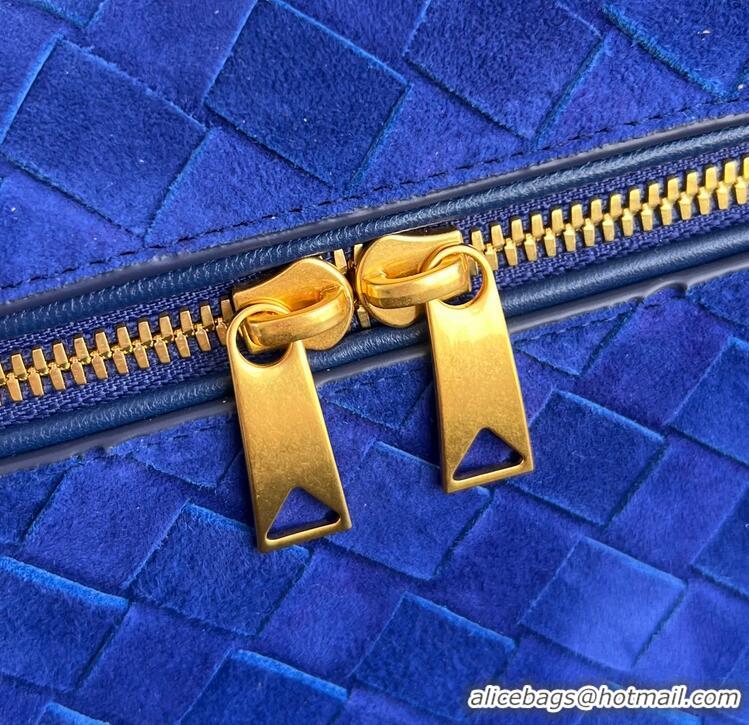 Market Sells Bottega Veneta Bang Bang Vanity Case in Intrecciato Suede 789109 Blue Royal 2025