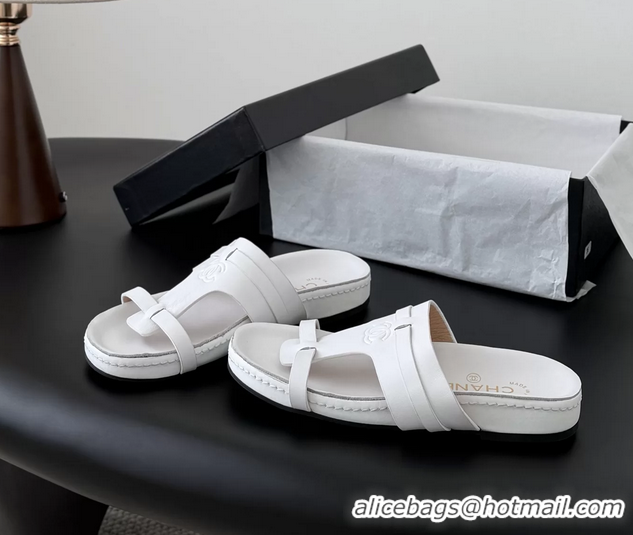 Grade Quality Chanel CC Logo White Calfskin Leather Flat Mules Slides Sandals Shoes 6051206
