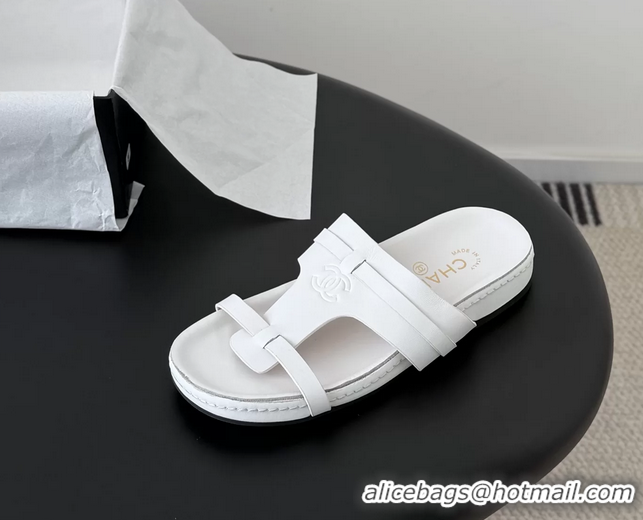 Grade Quality Chanel CC Logo White Calfskin Leather Flat Mules Slides Sandals Shoes 6051206