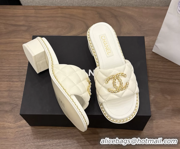 Duplicate Chanel Pearl Chain CC logo Heeled Slides Sandals White Quilted Leather 6051320