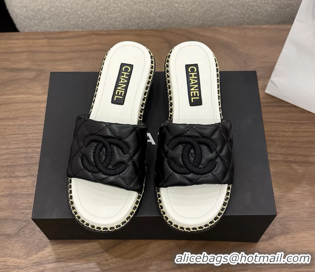 Discount Chanel CC logo Heeled Slides Sandals with Chain Black Quilted Leather 6051320