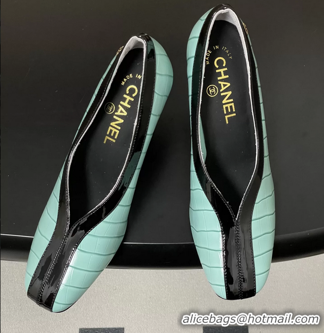 Reasonable Price Chanel Spring Summer 2026 Pumps Light Blue Black Crocodile Embossed Calfskin Leather 85MM 6051321