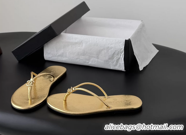 Duplicate Chanel CC Logo Gold Leather Thong Flats Sandals 6051405