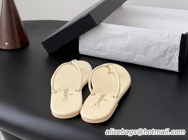 Durable Chanel CC Logo Beige Leather Thong Flats Sandals 6051405