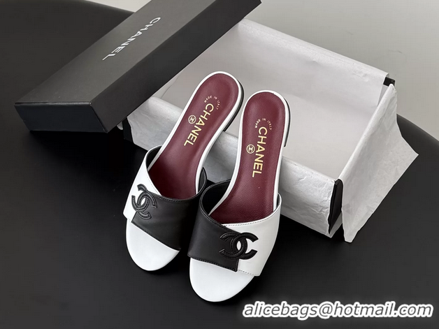 Low Price Chanel CC Logo White Black Calf Leather Flats Slides Sandals 6051502