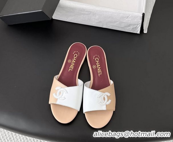 Low Price Chanel CC Logo White Black Calf Leather Flats Slides Sandals 6051502