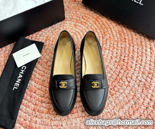 Unique Ladies Chanel Vintage CC Turnlock Logo Black Leather Loafers 6051612