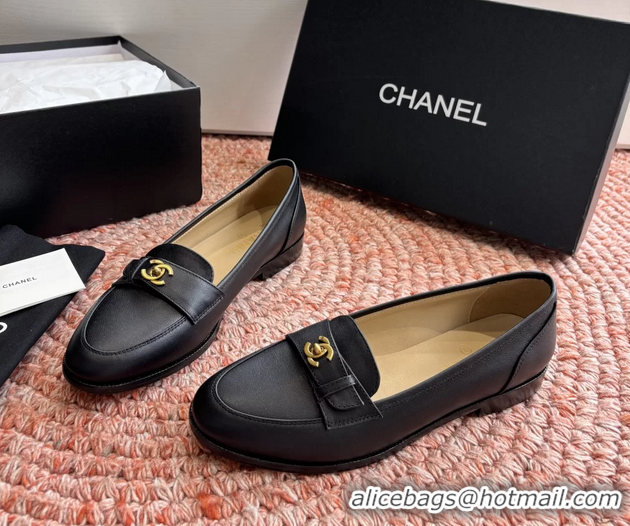 Unique Ladies Chanel Vintage CC Turnlock Logo Black Leather Loafers 6051612