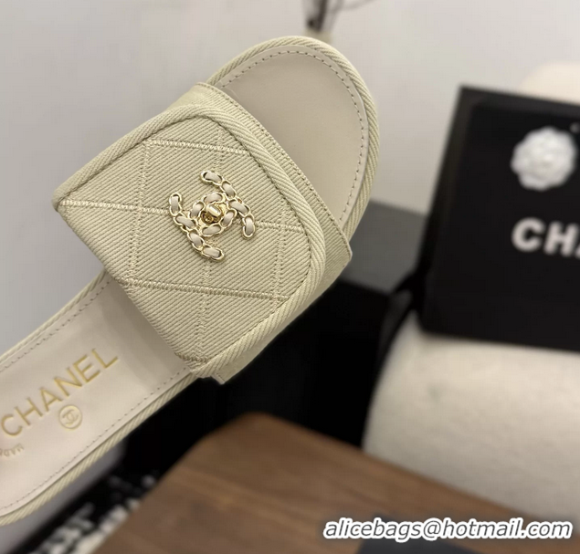 Famous Chanel CC Logo Beige Fabric Flats Slides Sandals 6051801
