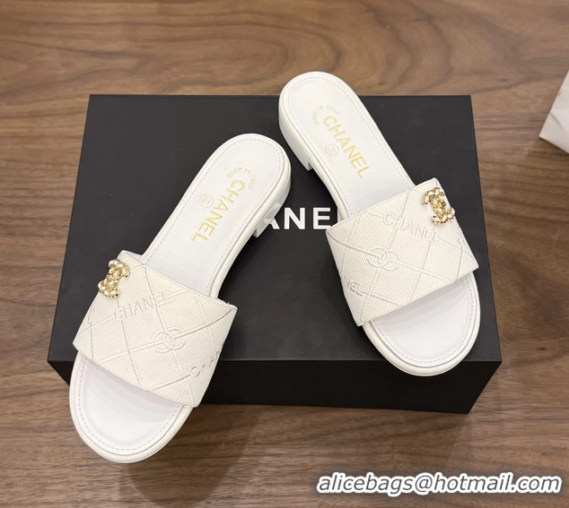 Discount Chanel CC Logo White Fabric Flats Slides Sandals 6051801