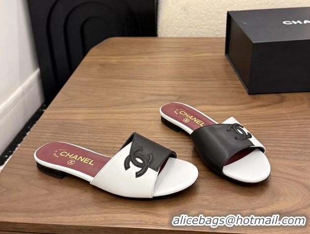Discount Fashion Chanel CC Logo Black White Leather Flat Slides Sandals 6051804