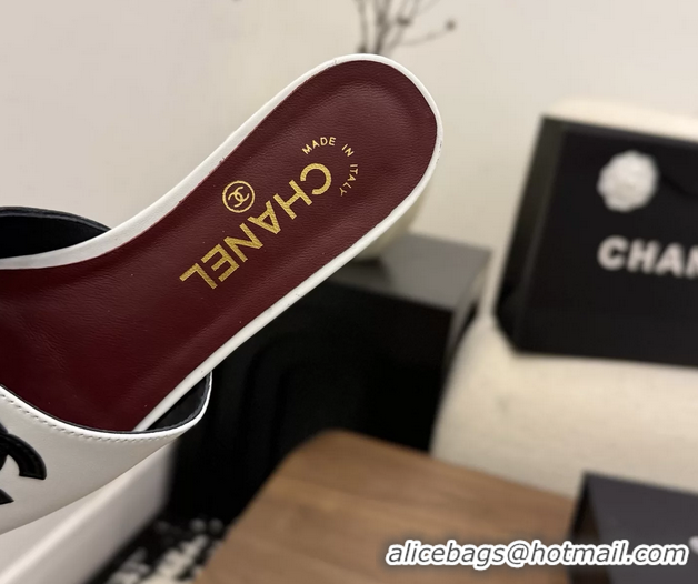 Discount Fashion Chanel CC Logo Black White Leather Flat Slides Sandals 6051804