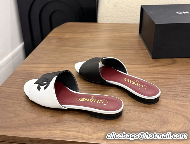 Discount Fashion Chanel CC Logo Black White Leather Flat Slides Sandals 6051804