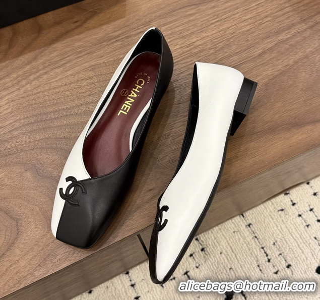 Luxurious Chanel CC Logo Black White Leather Ballet Flats 6051805