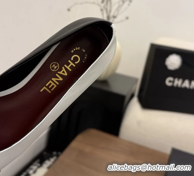 Luxurious Chanel CC Logo Black White Leather Ballet Flats 6051805