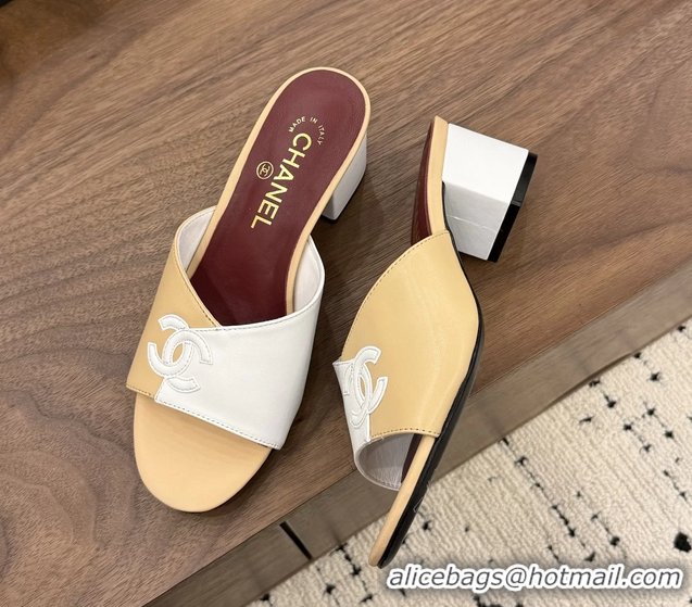 Modern Chanel CC Logo Beige White Leather Heeled Slides Sandals 6051807