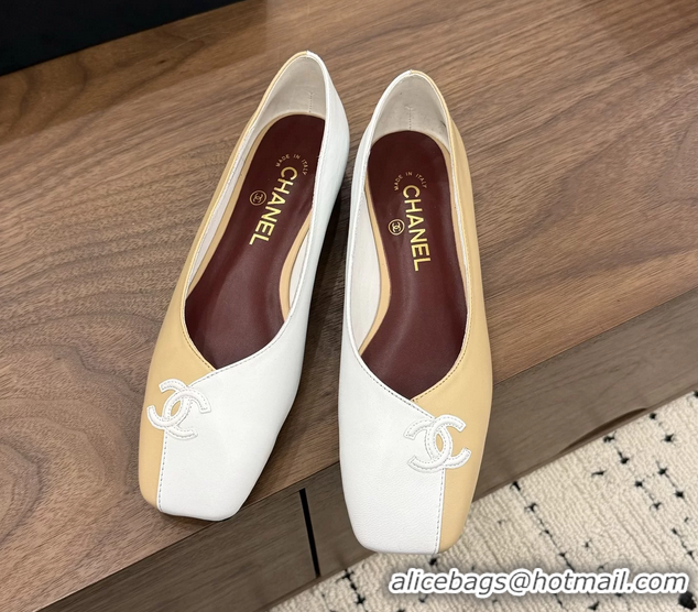 Chic Chanel CC Logo Beige White Leather Ballet Flats 6051807