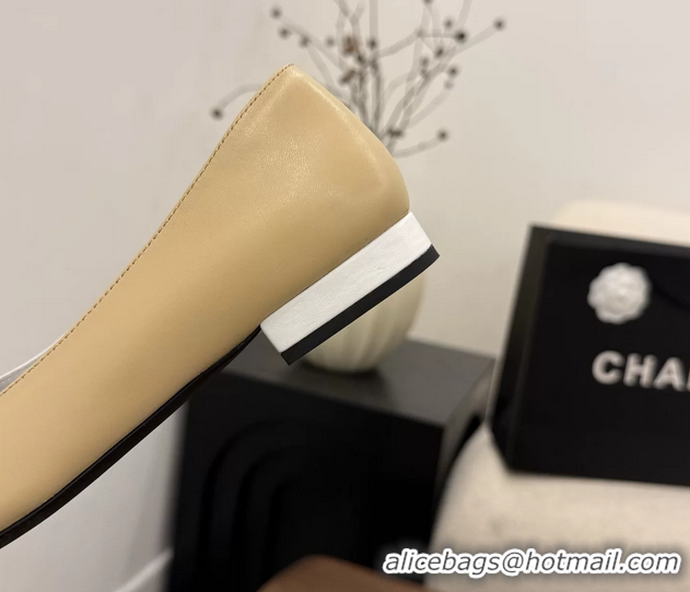Chic Chanel CC Logo Beige White Leather Ballet Flats 6051807