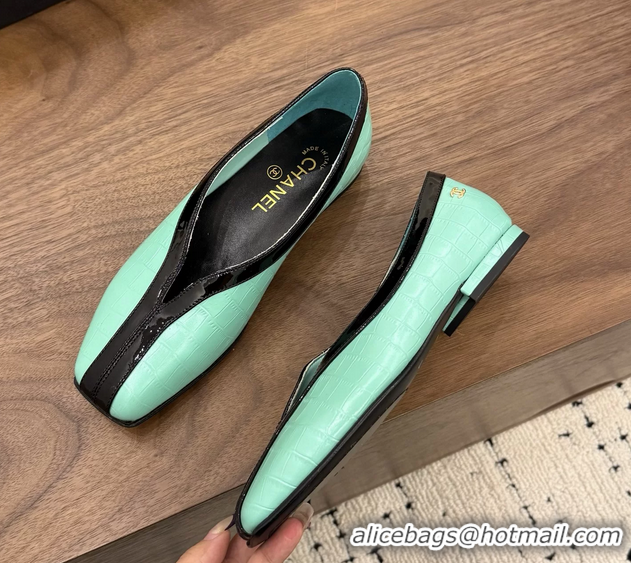 Shop Cheap Chanel Light Green Crocodile Embossed Calfskin Leather Flat Shoes 6051910