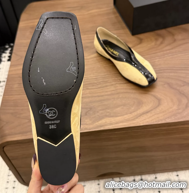Trendy Design Chanel Beige Suede Leather Flat Shoes 6052001