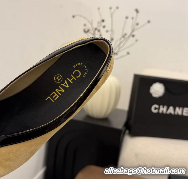 Trendy Design Chanel Beige Suede Leather Flat Shoes 6052001