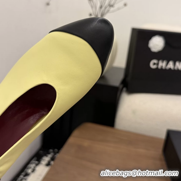 Classic Chanel Yellow Black Calfskin Leather Pumps Shoes 6052002