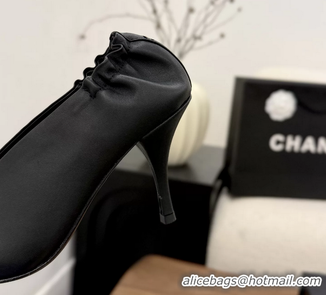 Classic Chanel Black White Calfskin Leather Pumps Shoes 6052002