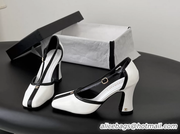 Luxurious Chanel CC T Strap White Black Leather Pumps 6052004