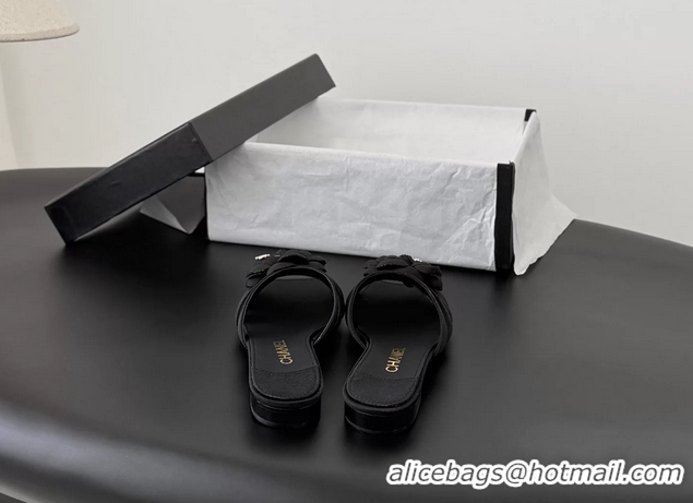 Good Quality Chanel CC Black Fabric Camellia Flower Low Heeled Slides Sandals 6052007 