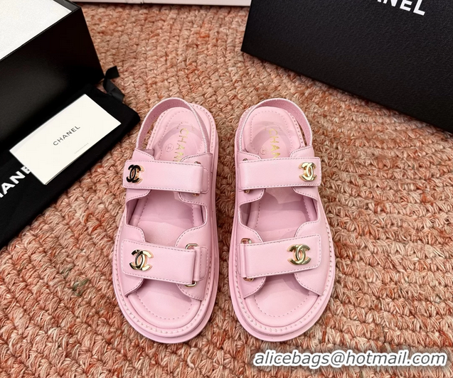 Feminine Chanel CC Dad Pink Leather Platform Sandals 6052101