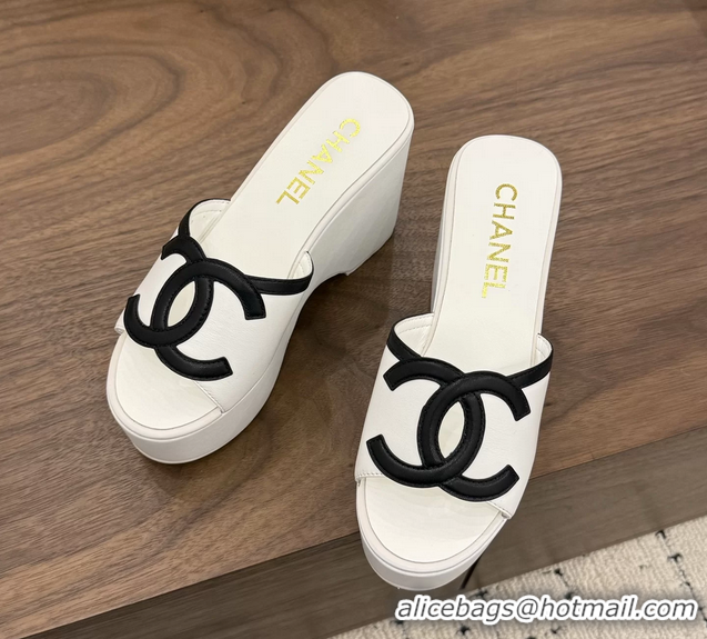 Classic Chanel CC Logo White Leather Platform Mules Sandals 6052103
