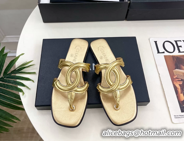 Durable Chanel Large CC Logo Gold Metallic Leather Flat Thong Sandals 6052106