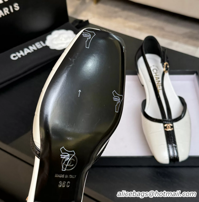 Durable Chanel CC Logo White Crocodile Embossed Leather T Strap Flat Shoes 6052204