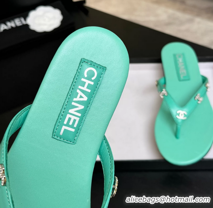 Original Cheap Chanel CC Logo Light Green Leather Flat Thong Sandals 6052208