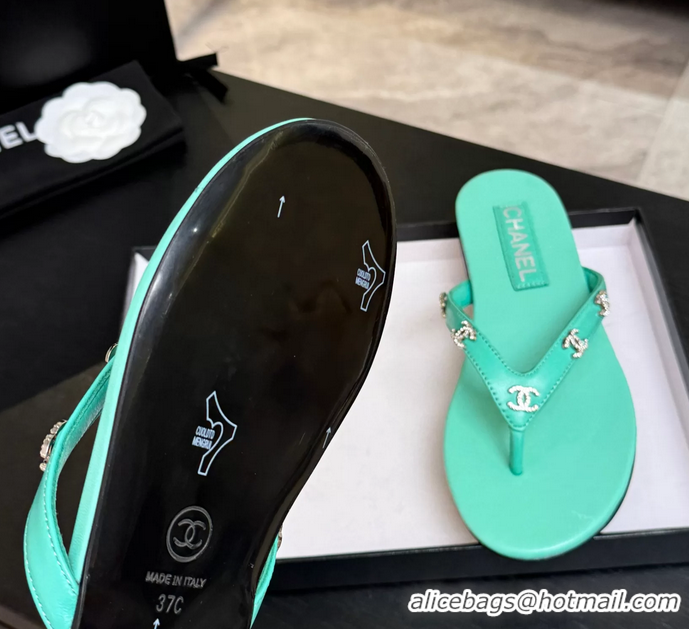Original Cheap Chanel CC Logo Light Green Leather Flat Thong Sandals 6052208