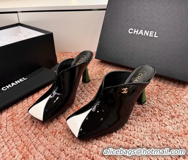 Sumptuous Chanel CC Black White Patent Leather High Heeled Mules 6052401