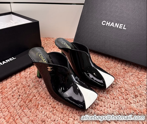 Sumptuous Chanel CC Black White Patent Leather High Heeled Mules 6052401